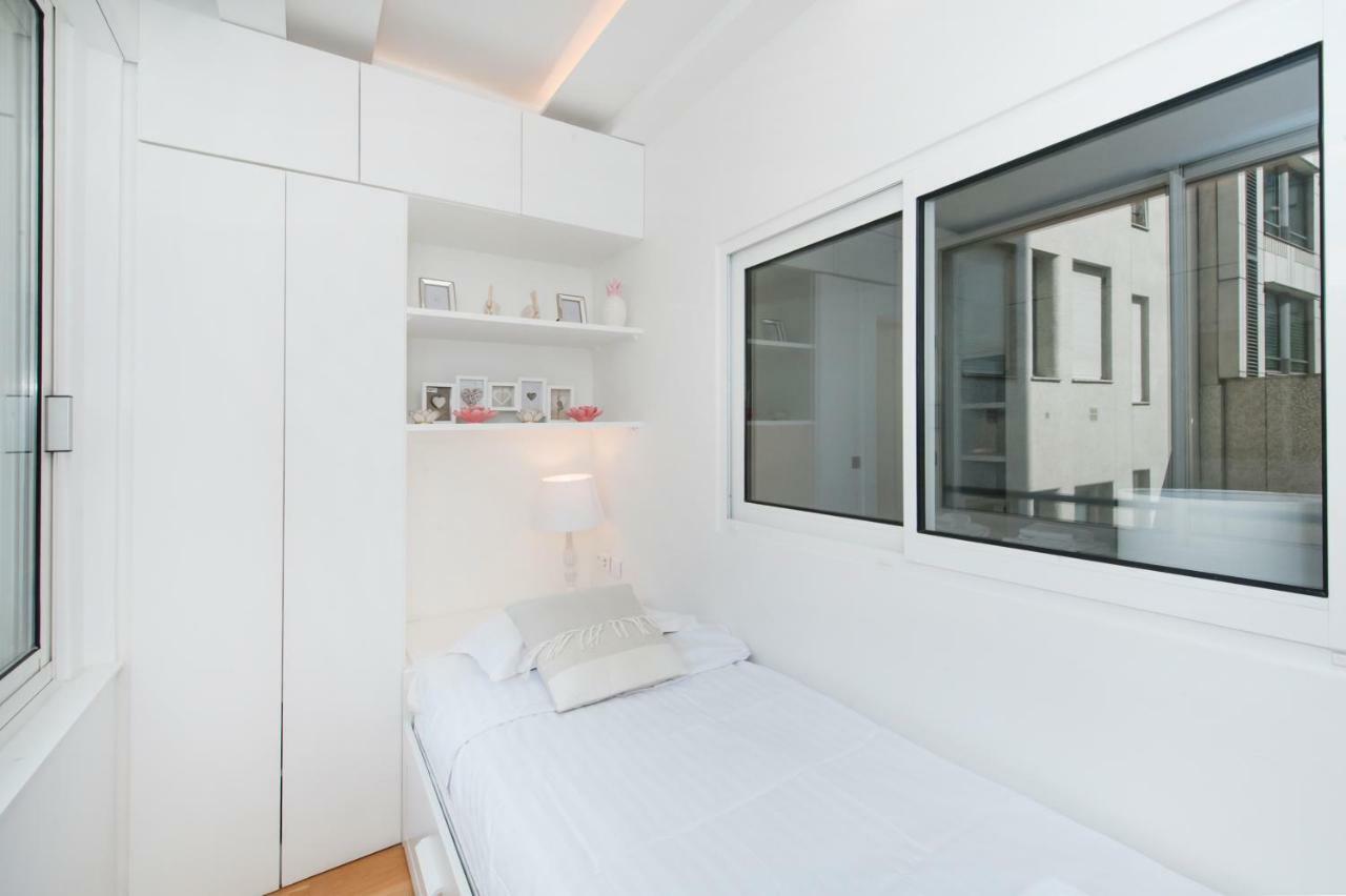 Luxury Montaigne Apartment Paris Luaran gambar